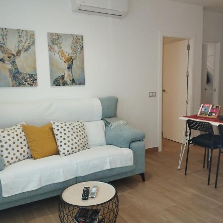 Atico Aire De Triana Apartment Севиля Екстериор снимка